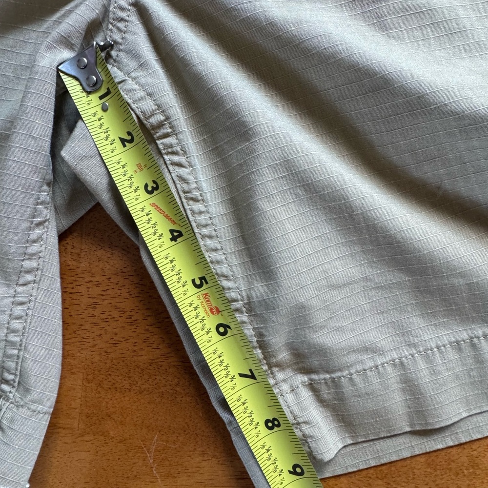 Carhartt Tan Women's Shorts - Picture 9 of 10